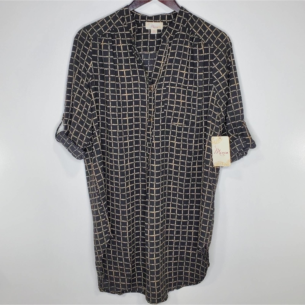 Misia Button Down Women's Top